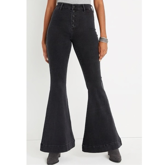 KanCan Denim - Kancan 11/29 High Rise Super Flare Bell Bottom Button Fly Jeans Black Denim